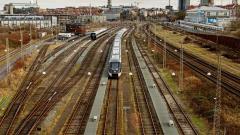 Tog på vej ind på Aarhus Hovedbanegård